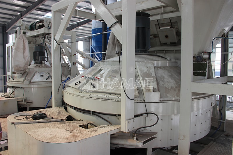 As a professional manufacturer of planetary concrete mixer in China, HAMAC is supplying planetary concrete mixer for sale to domestic market and overseas market. It is a kind of concrete mixer with planetary inside the mixer, it is different from the 