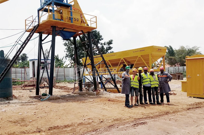This HZS35 Stationary concrete batching plant works in Rwanda was installed in Rwanda. This is our projects in Kigali, Rwanda. Its capacity is 35 cubic meters per hour. This project belongs to a state-owned company in Rwanda. The concrete will be used