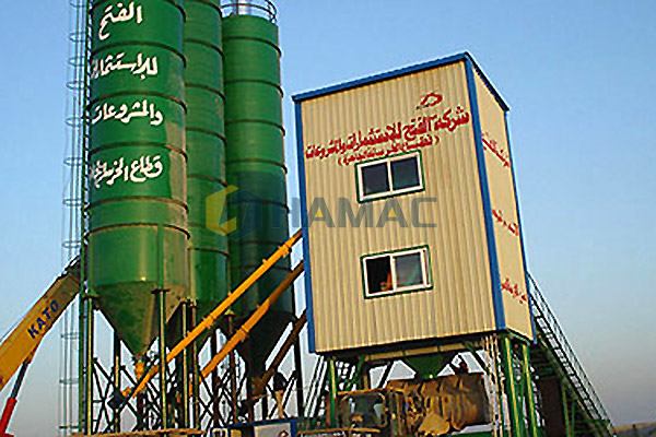 It is a plant which was installed in 2012. It is in Rabigh, Saudi Arabia. It include PLD3200 aggregate batcher, JS2000 concrete mixer which is from SICOMA. SICOMA twin-shaft concrete mixer is an Italy brand. Its work performance is reliable and stable