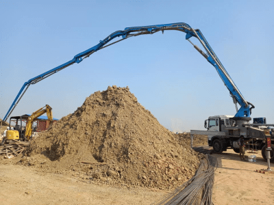 Model：HMC5038 Country: Myanmar Delivery time: July, 2020 Project: Commercial concrete station Provide one-stop service for customers Truck mounted concrete pump Concrete pump truck is also call truck mounted concrete boom pump, the concrete pump and